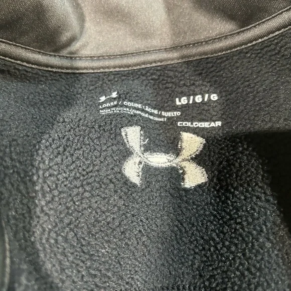 Under Armour Cold weather Fleece. - Picture 3 of 3